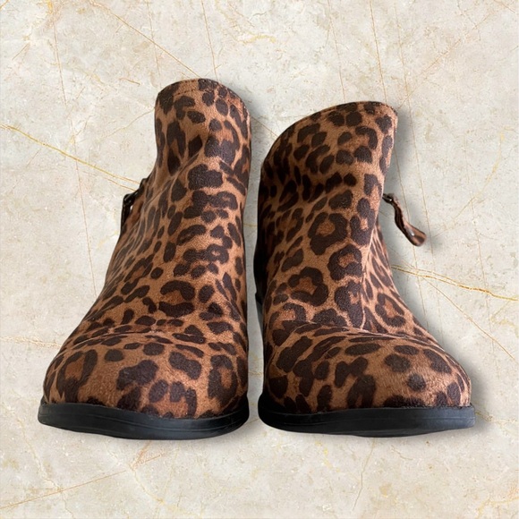 SO Women’s Leopard Print Ankle Booties - Size 8.5M - Picture 2 of 8